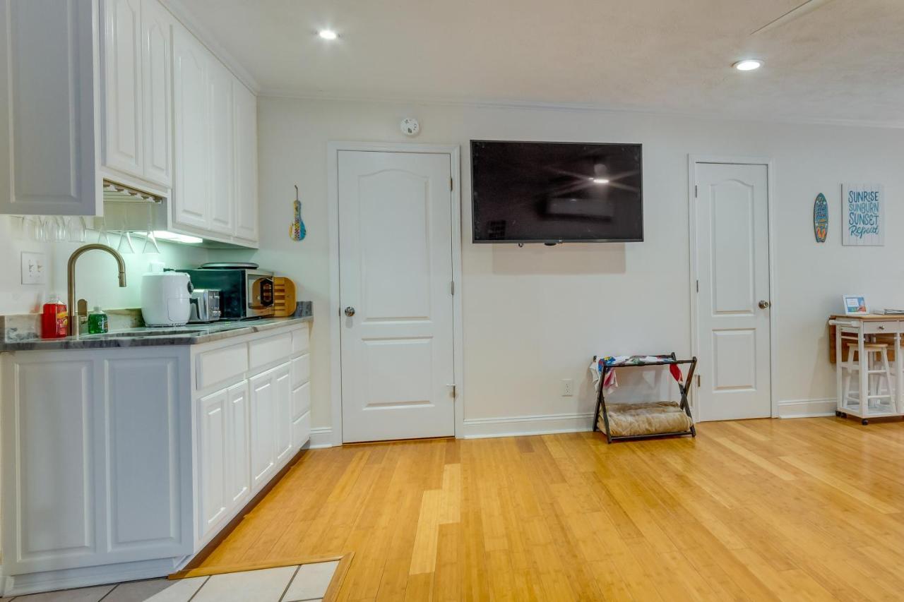 Gulf Breeze Vacation Rental For 2 With Pool Access! 외부 사진