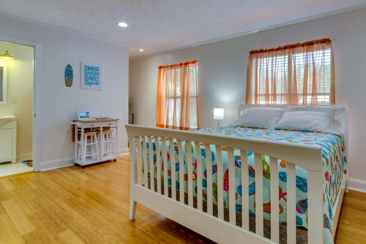 Gulf Breeze Vacation Rental For 2 With Pool Access! 외부 사진