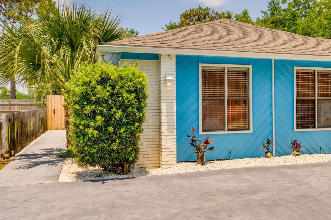 Gulf Breeze Vacation Rental For 2 With Pool Access! 외부 사진